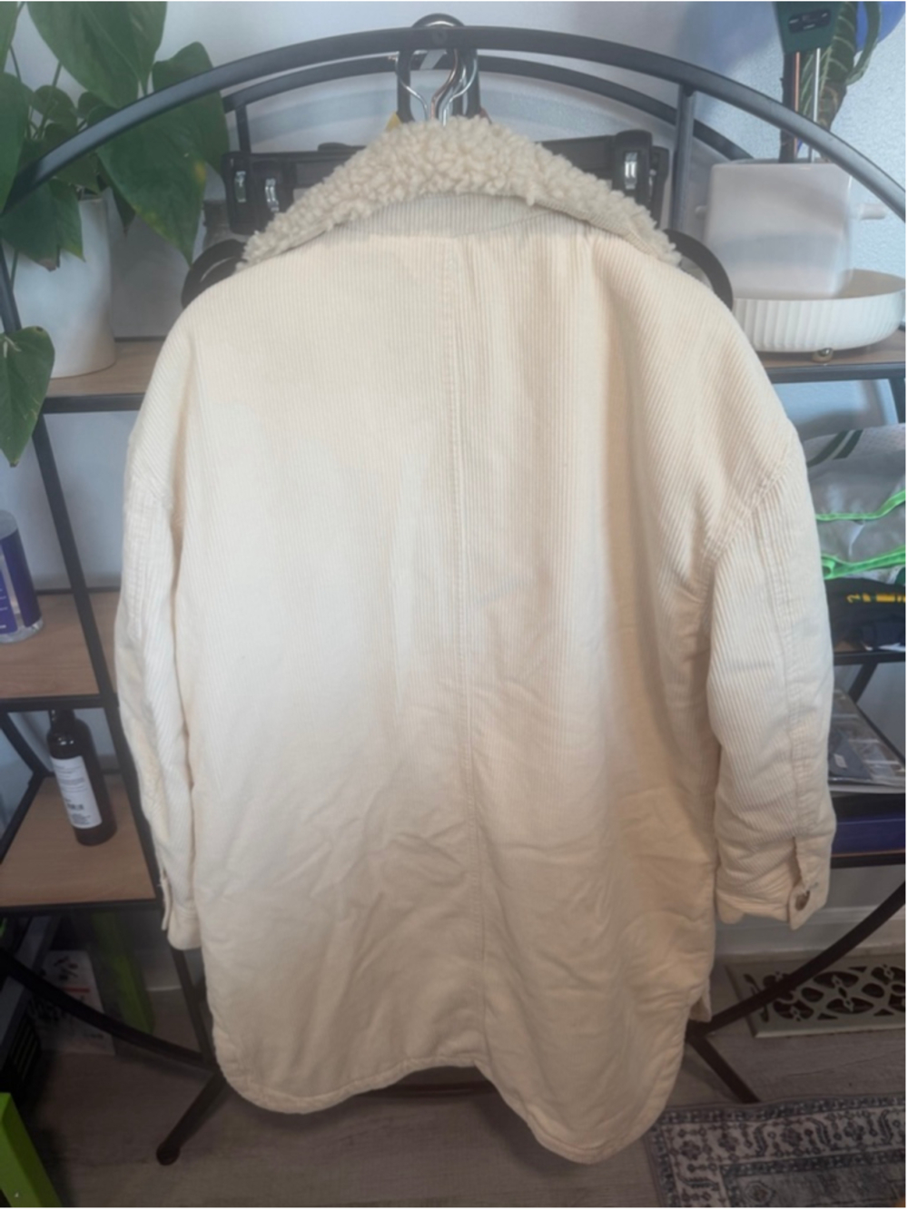 Women's Lucky Brand Cream Corduroy Utility Jacket with Sherpa Collar L - Picture 4 of 4